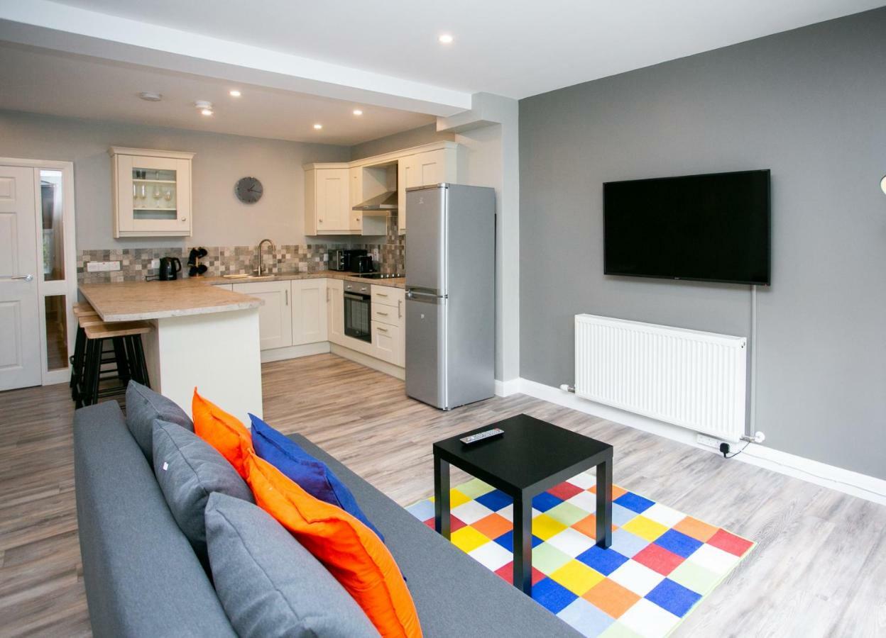 University Road Apartments ベルファスト エクステリア 写真