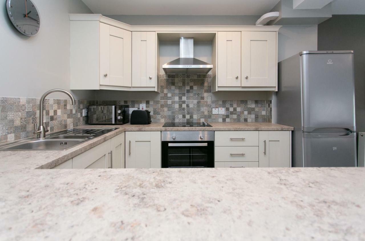 University Road Apartments ベルファスト エクステリア 写真